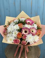 Букет гармония природы в Новом Костеке Букет цветов из:  Розы, Герберы и Хризантемы в Новом Костеке