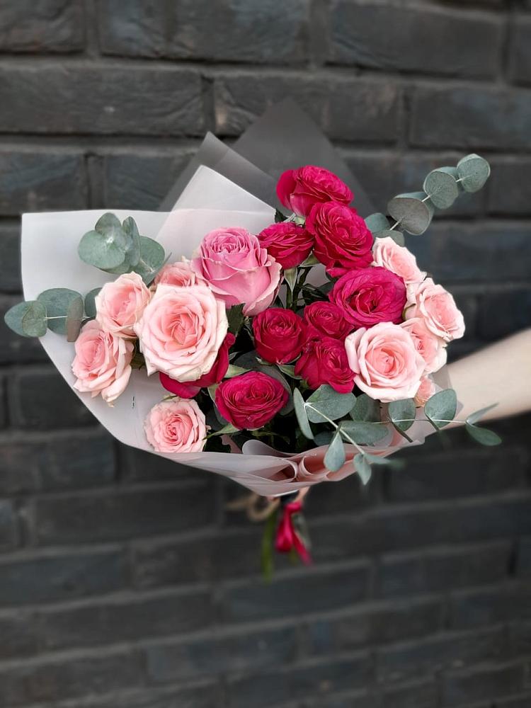 Букет роз Чудесное настроение в Новом Костеке Букет Чудесное настроение в Новом Костеке