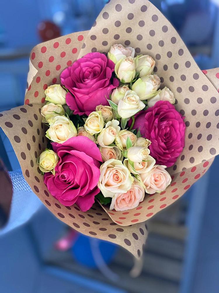 Букет ласковый взгляд в Новом Костеке Букет цветов из: Розы в Новом Костеке