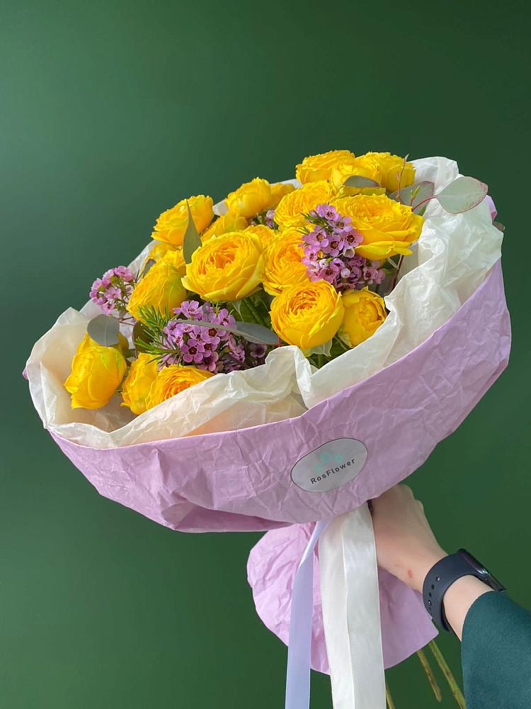 Кустовые желтые розы в Новом Костеке Букет Кустовые желтые розы в Новом Костеке