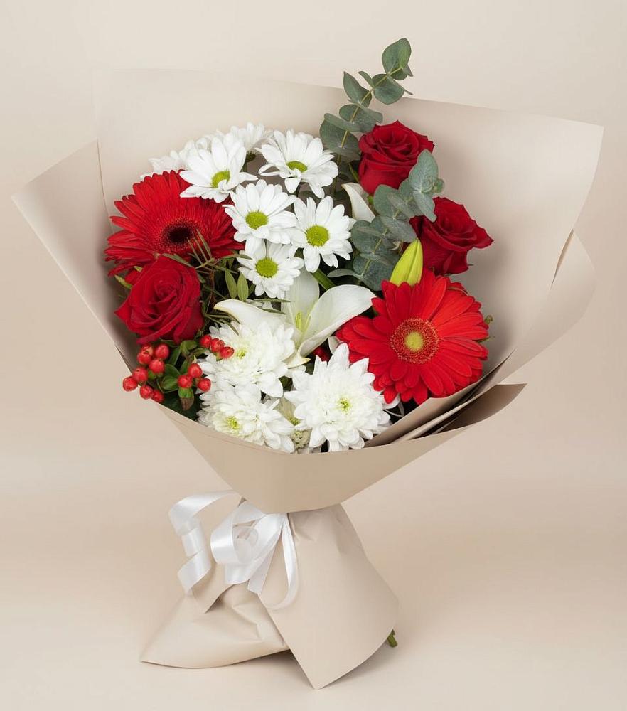 Букет поцелуй лета в Новом Костеке Букет цветов из: Розы, Хризантемы, Герберы и Лилии в Новом Костеке